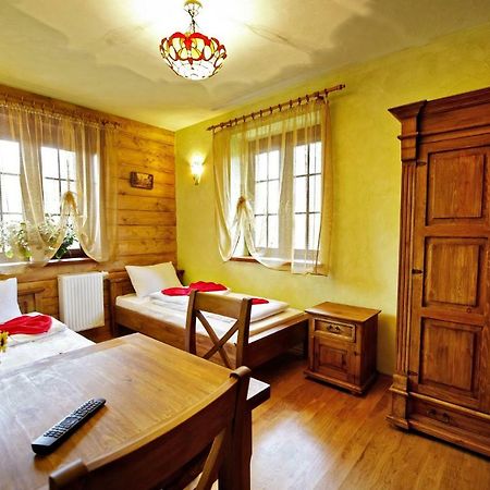 Stary Lwow Bed & Breakfast Korczyna  Eksteriør bilde