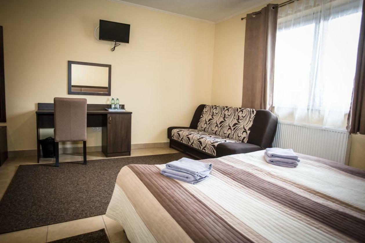 Stary Lwow Bed & Breakfast Korczyna  Eksteriør bilde