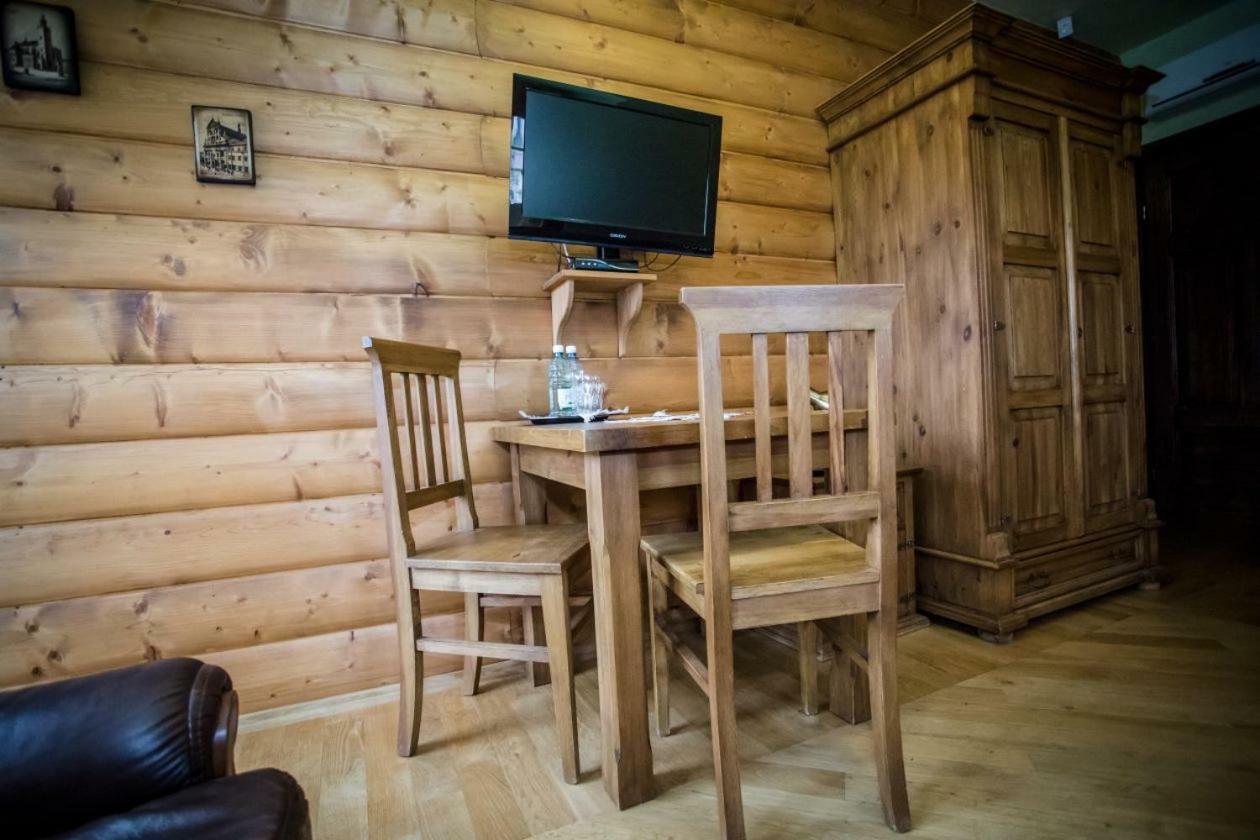 Stary Lwow Bed & Breakfast Korczyna  Eksteriør bilde