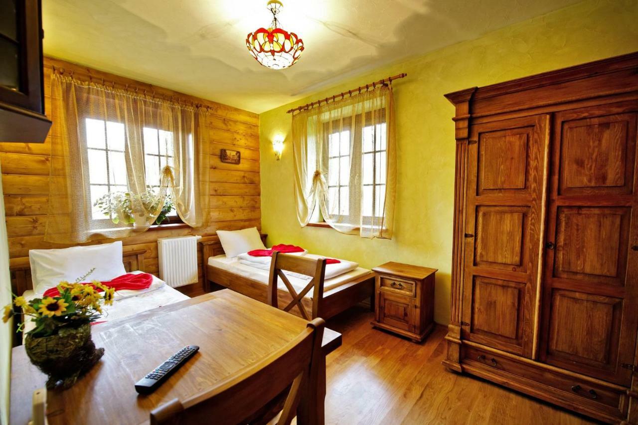 Stary Lwow Bed & Breakfast Korczyna  Eksteriør bilde