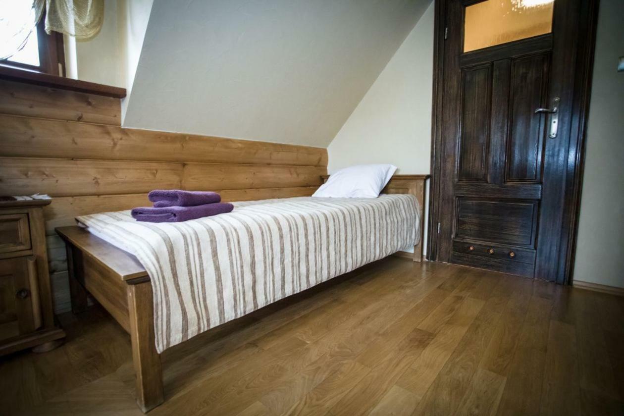 Stary Lwow Bed & Breakfast Korczyna  Eksteriør bilde